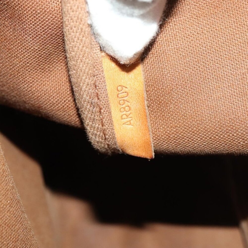 Authentic LOUIS VUITTON Monogram Saumur 35 Shoulder Bag M42254 LV - Picture 4 of 16